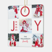 赤いモダンジョイ・チェッカーボード家族の写真コラージュ セラミックオーナメント (左)