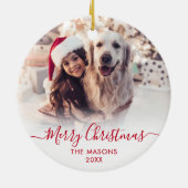 赤いモダンスクリプトホワイト2写真メリークリスマス セラミックオーナメント (裏面)