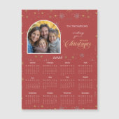 赤いモダンスノーフレーク写真2026カレンダーカード (正面)
