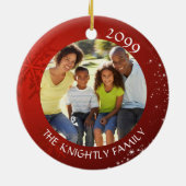 赤いモダンスノーフレーク2フォトファミリー名 セラミックオーナメント (裏面)