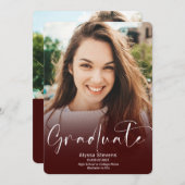 赤いモダンバーガンディースクリプト2枚の写真卒業 案内状 (正面/裏面)