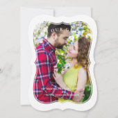 赤いモダンブラケット形状のエフェクトフォトカップル 招待状 (正面)