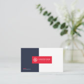 赤いモダンプロフェッショナルシンプルQRコードスキャン可能 名刺 (スタンド正面)