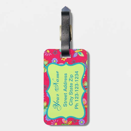 赤いモダンモノグラムの上のウィムシー蝶パーソナル ラゲッジタグ (裏面縦)