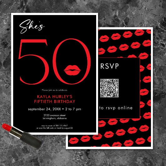 赤いモダン唇ミニマル彼女は5誕生日QR 招待状
