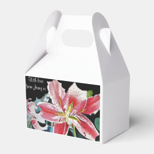 赤いユリの花の紅茶パーティー ケーキ ファボリ ボックス
