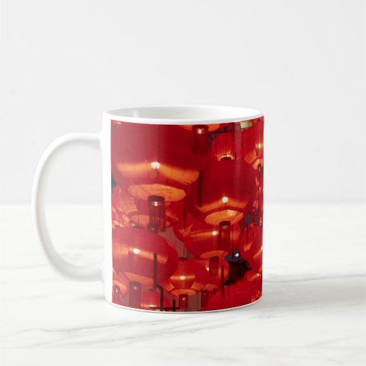 赤いランタン中国の新年 コーヒーマグカップ (左)