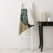 赤いランニングボールの後の少女の少女(幼少期) シェルパブランケット (インサイチュ)