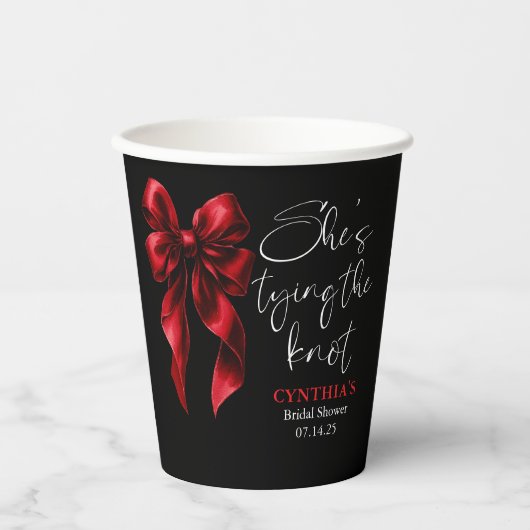 赤いリボン　彼女は結婚する ブラック ブライダルシャワー 紙コップ (正面)