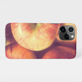 赤いリンゴが薄く輝くボウル iPhoneケース (裏面横)