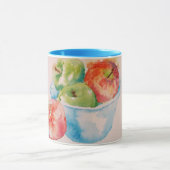 赤いリンゴの水彩美しいマグ マグカップ (中央)