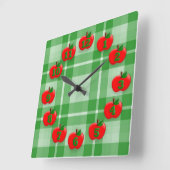赤いリンゴ緑の格子市松模様に状のギンガム スクエア壁時計 (傾斜)