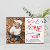 赤いルーキー野球のバッターアップ写真1歳の誕生日 招待状 (スタンド正面)