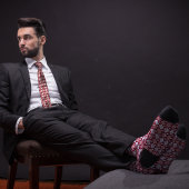 赤いレトロアーガイルボーリングピン ネクタイ