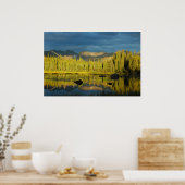 赤いロックレイクストーム反射の写真 ポスター (キッチン)