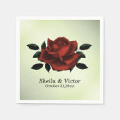 赤いローズゴシックの名前の日付グリーン結婚のナプキン スタンダードカクテルナプキン (正面)