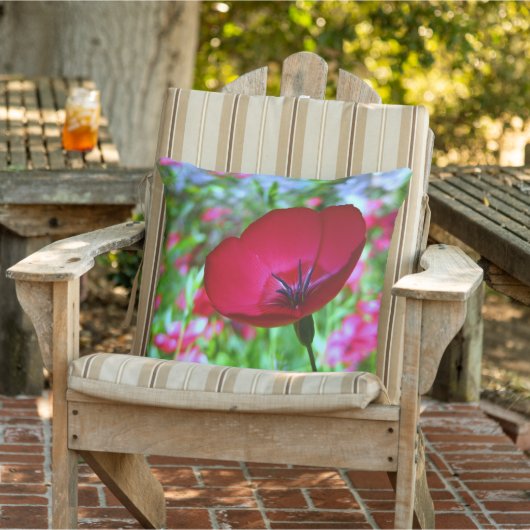 赤いワイルドフラワー屋外アクセント枕 アウトドアクッション (椅子)
