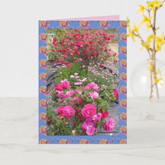 赤いヴィンテージのバラ ローズガーデンの花のカード カード (黄色い花)