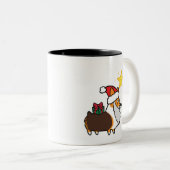 赤い三色のサンタのコーギーのマグ| CorgiThings ツートーンマグカップ (正面右)
