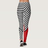 赤い三角形のストライプ白黒の レギンス (裏面)