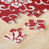 赤い中国の螺旋状花の背景。 ジグソーパズル (側面)