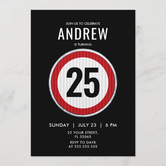 赤い円形の道路のサインとカスタム歳の誕生日 招待状 (正面)