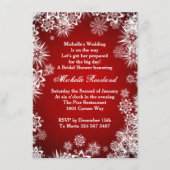 赤い冬のブライダルシャワーに白い雪の結晶 エンクロージャーカード (正面)