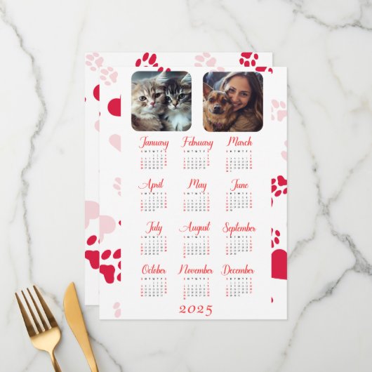 赤い前刷り付きのカスタマイズ可能な年間カレンダー メニュー (正面/裏面インサイチュ)