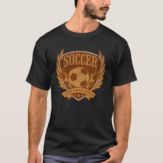 赤い動揺して金ゴールドの生活がゴールのサッカーに遊ついて Tシャツ (正面)