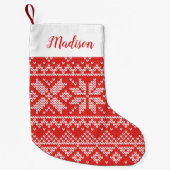 赤い北欧スノーフレークのセーターのパタパーソナライズされたーン スモールクリスマスストッキング (正面)
