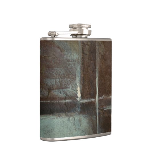 赤い及び灰色のレンガ壁 フラスク (右)