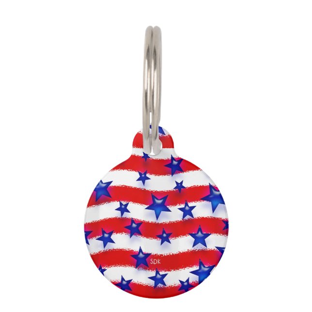 赤い及び白のストライプ上の波状の愛国心が強いブルースター ペット　ネームタグ (正面)