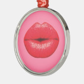 赤い口紅のガーリーなピンクの大きいポップアートの唇 メタルオーナメント (左)