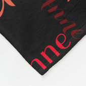 赤い名前パターン全体の黒スタイリッシュ フリースブランケット (角)