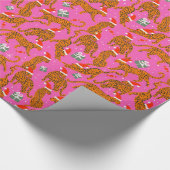 赤い唇と帽子を包むファッショナブルなトラ ラッピングペーパー (角)