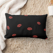 赤い唇のキスの枕 ランバークッション (ブランケット)