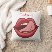 赤い唇の口を開くThunder_Cove  クッション (ブランケット)