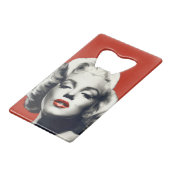 赤い唇マリリンの赤 クレジットカード栓抜き (正面アングル)