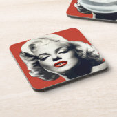 赤い唇マリリンの赤 コースター (左側)