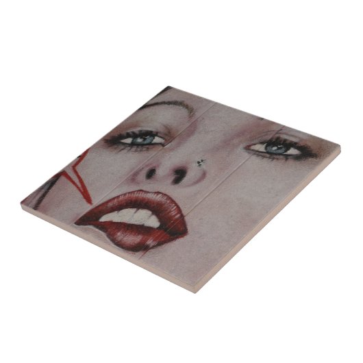 赤い唇 タイル (側面)