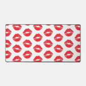赤い唇、赤い口紅、キス、唇のパターン デスクマット (正面)