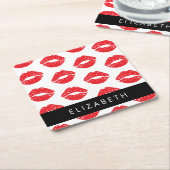 赤い唇、赤い口紅、唇のパターン、あなたの名前 スクエアペーパーコースター (アングル)