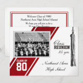 赤い大学スタイルのストライプと写真を使ったクラス会の案内 招待状 (正面/裏面)