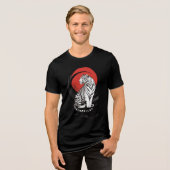 赤い太陽と白い虎の芸術的デザイン トライブレンドＴシャツ (正面全面)