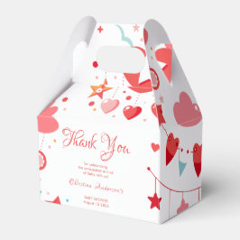 赤い女の子の星が赤ちゃんのシャワーを振りかける フェイバーボックス