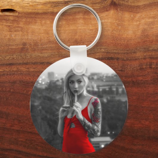 赤い女 キーホルダー (正面)