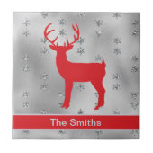 赤い威厳のあるトナカイのバックと銀の星 タイル (正面)