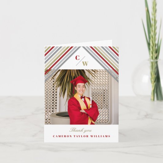 赤い対角のストライプ写真のモダン卒業 サンキューカード (正面)