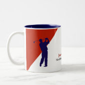 赤い対角線上のネイビーブルーゴルファー ツートーンマグカップ (左)