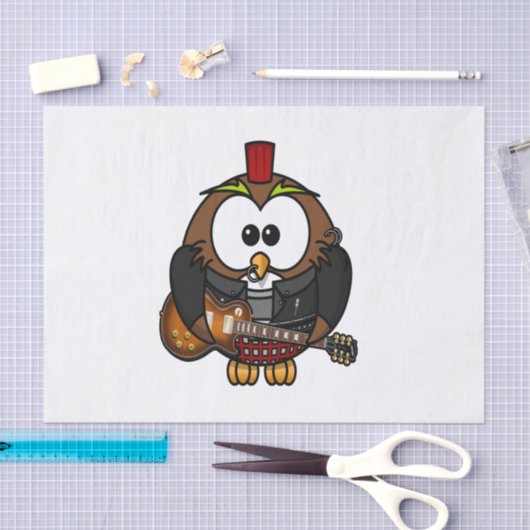 赤い帽子が付いているギターを演奏している白いおよび茶色のフクロウ 薄葉紙 (クラフト)